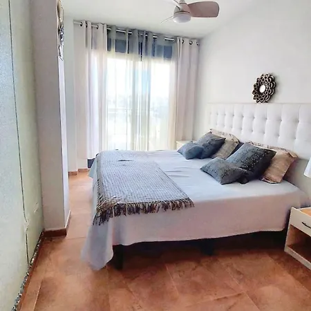 Cosy Castellon With Shared Pool Apartment
